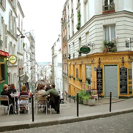 Apartment Picasso Atelier Paris