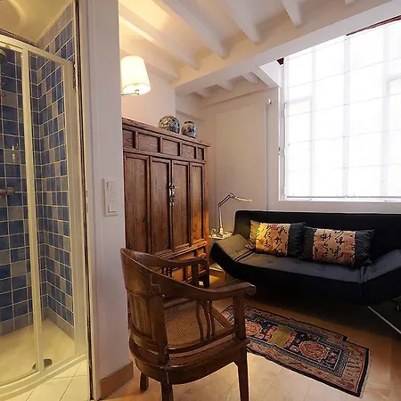 Picasso Atelier Apartment